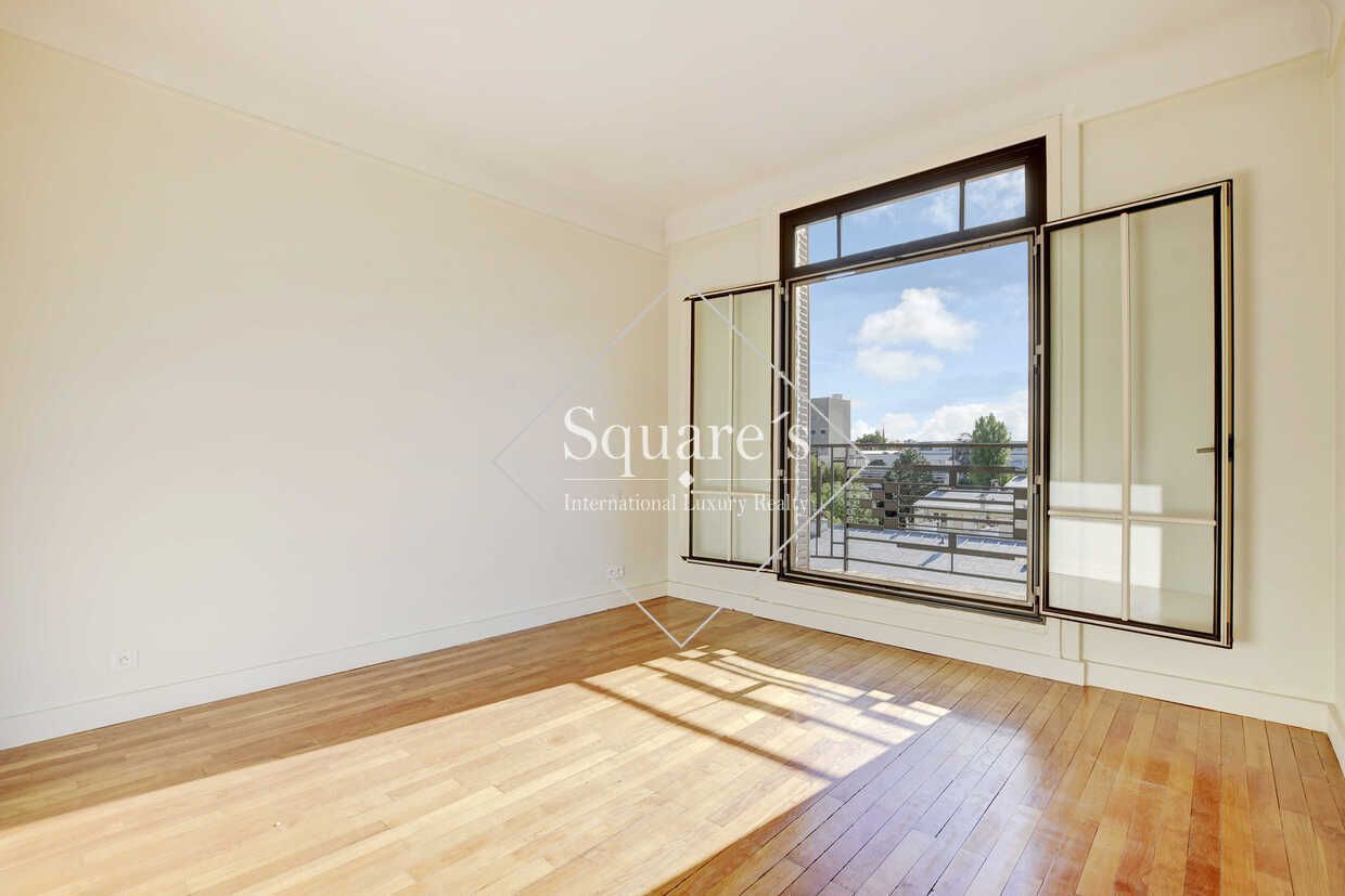 apartment 6 Rooms for sale on Neuilly-sur-Seine (92200)