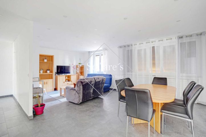 apartment 4 Rooms for sale on Neuilly-sur-Seine (92200)