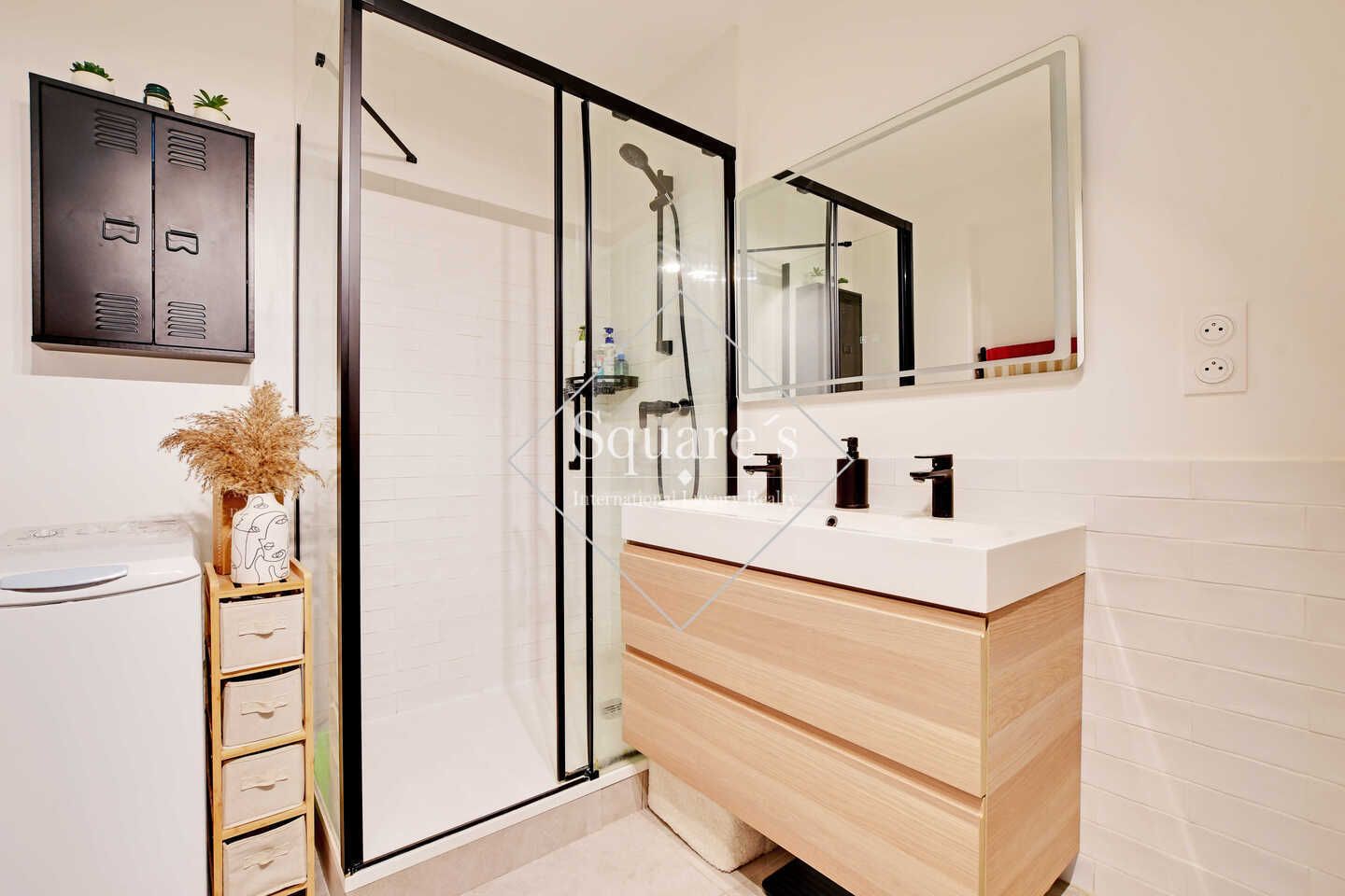 apartment 3 Rooms for sale on Levallois (92300)