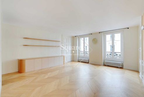 Vente Appartement Paris 9ème 5&nbsp;Pièces 101&nbsp;m²