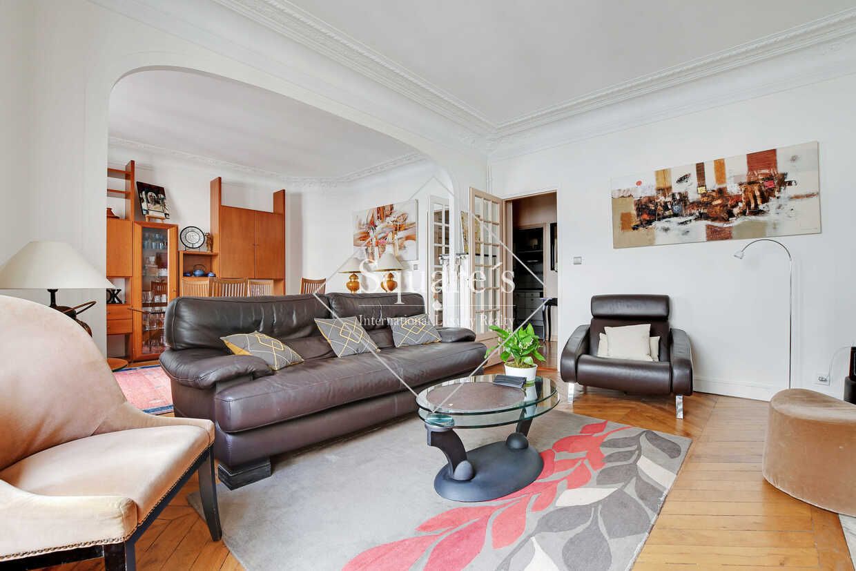 apartment 4 Rooms for sale on Paris 17ème (75017)