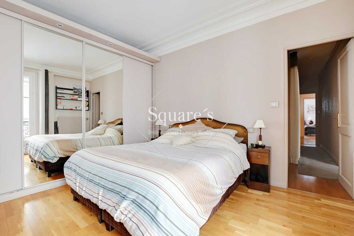 apartment 4 Rooms for sale on Paris 17ème (75017)