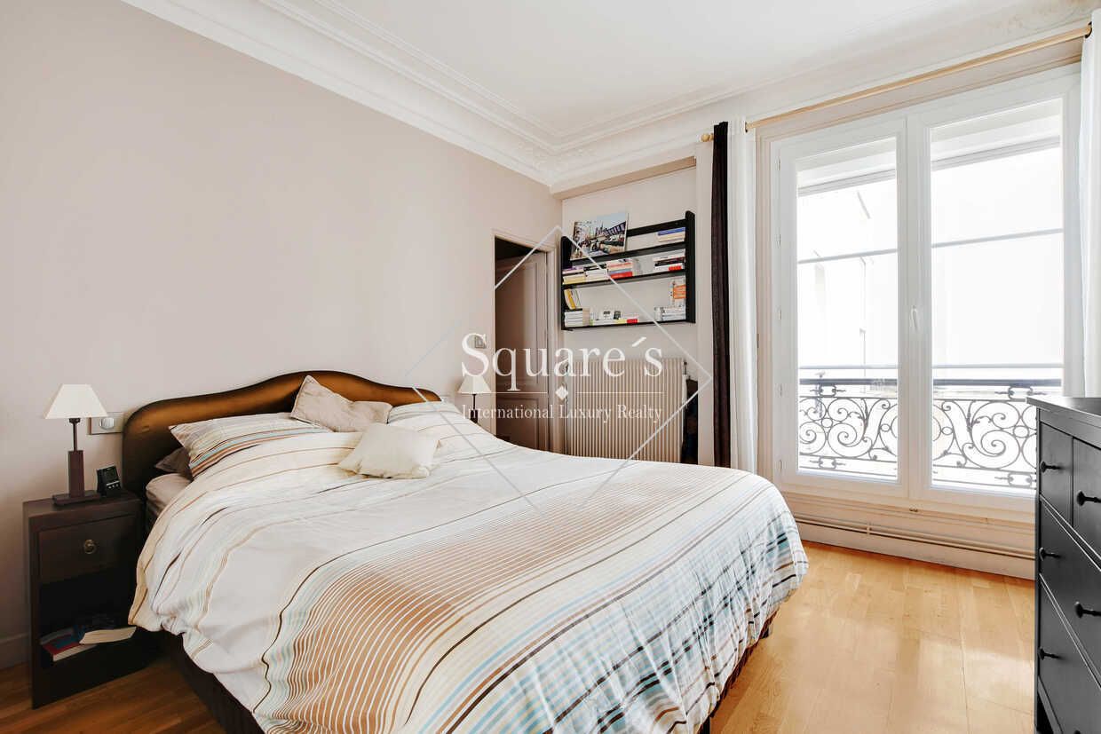 apartment 4 Rooms for sale on Paris 17ème (75017)