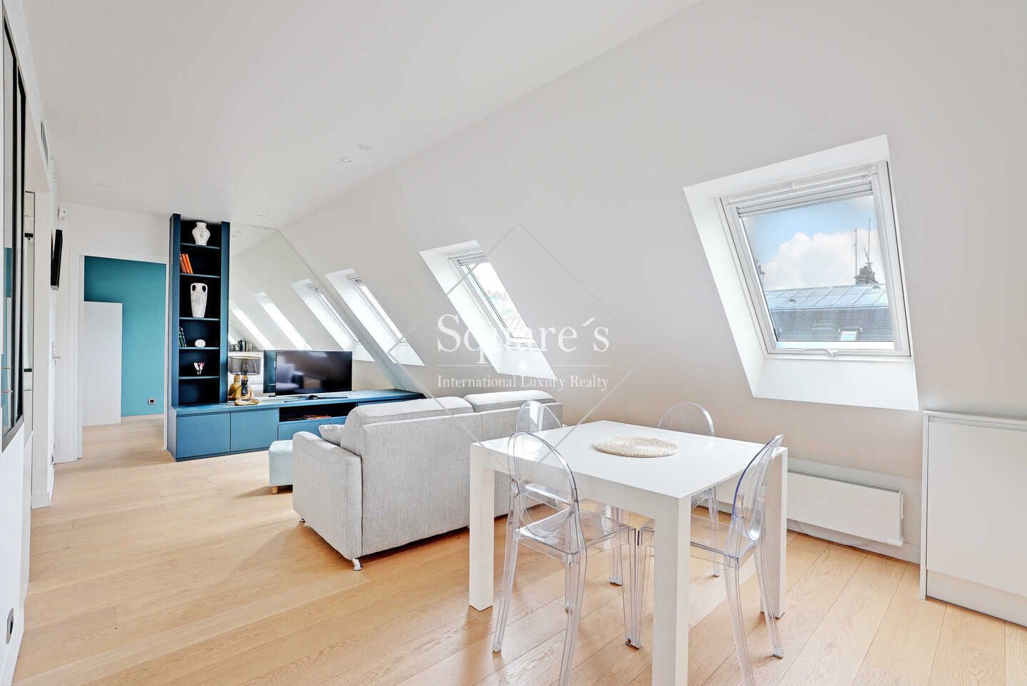 apartment 3 Rooms for sale on Paris 8ème (75008)