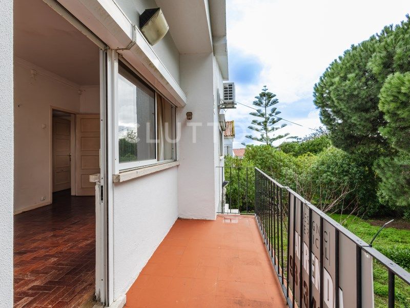 house 12 Rooms for sale on Almada (2825)