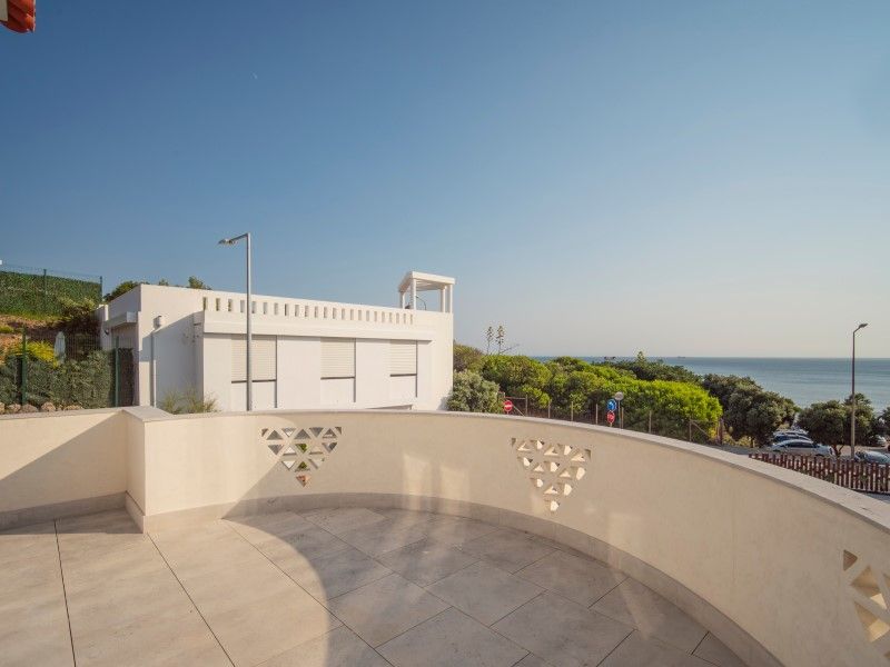 house 8 Rooms for sale on Cascais (2765)