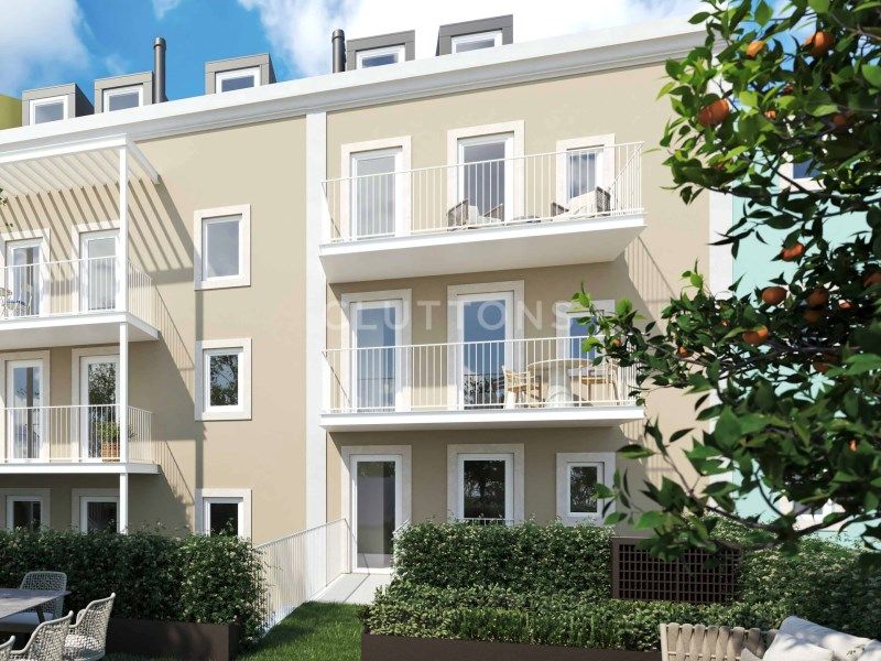 apartment 4 Rooms for sale on Lisboa (1150)