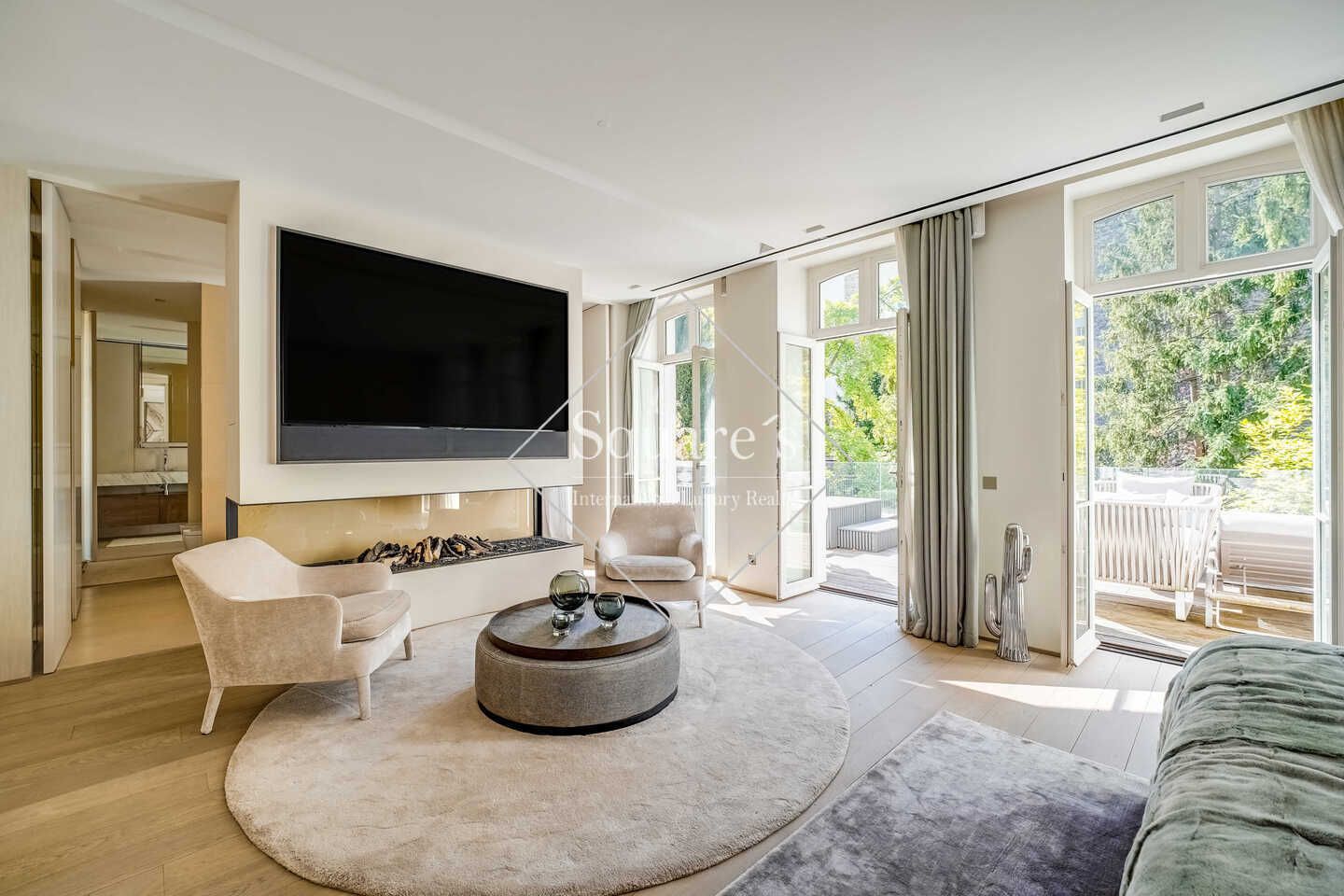 hôtel particulier 14 Pièces en vente sur Paris 16ème (75016)