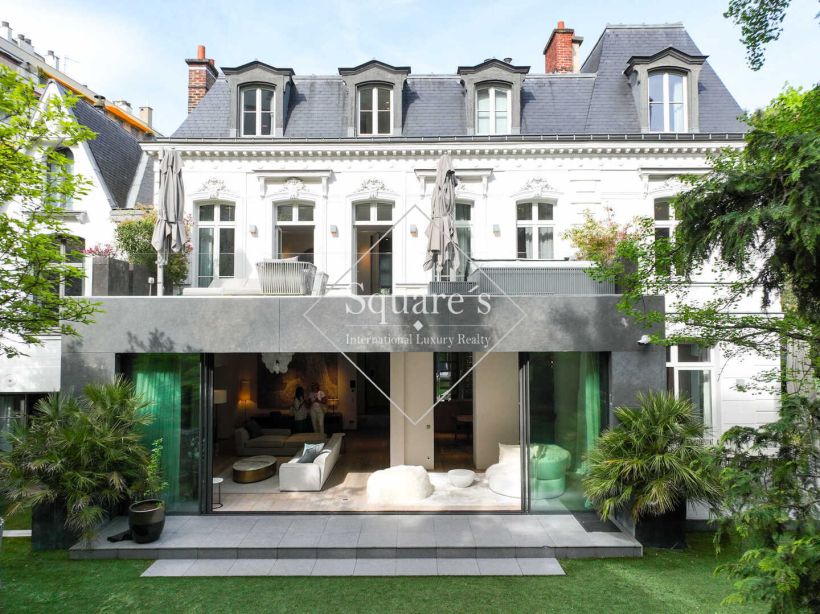 hôtel particulier 14 Pièces en vente sur Paris 16ème (75016)