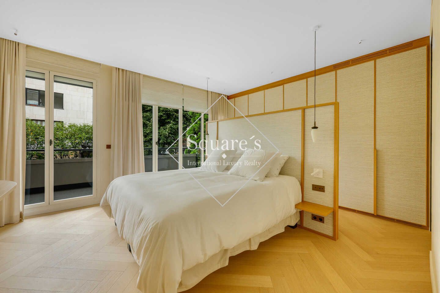 apartment 7 Rooms for sale on Neuilly-sur-Seine (92200)