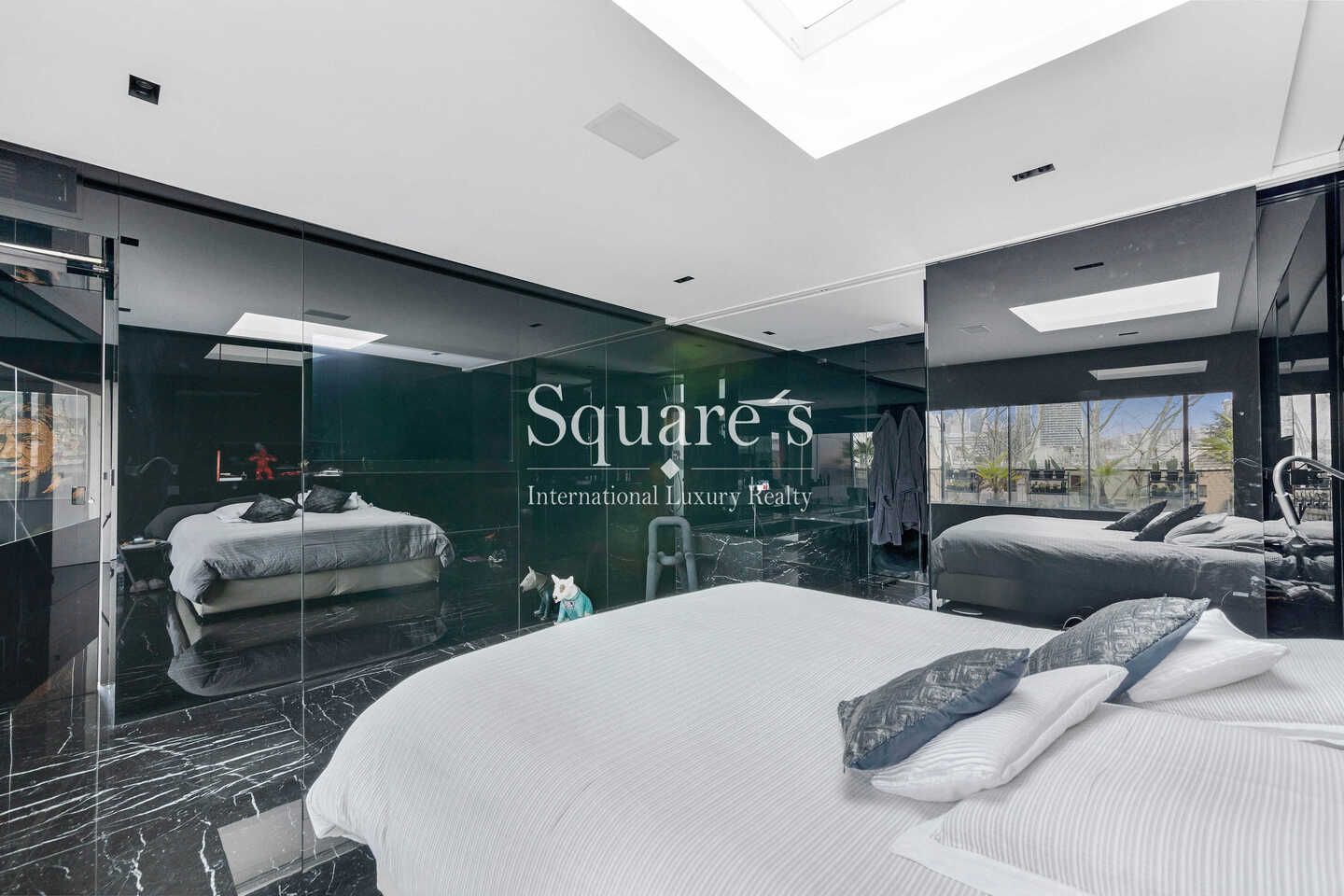 apartment 6 Rooms for sale on Neuilly-sur-Seine (92200)