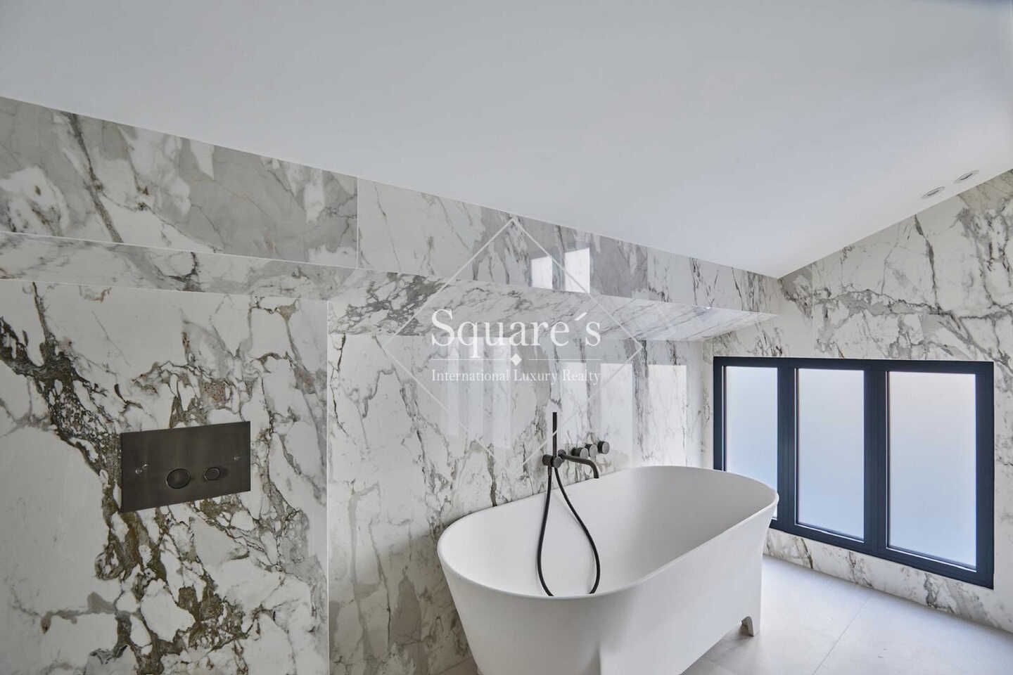 maison 5 Pièces en vente sur Paris 18ème (75018)