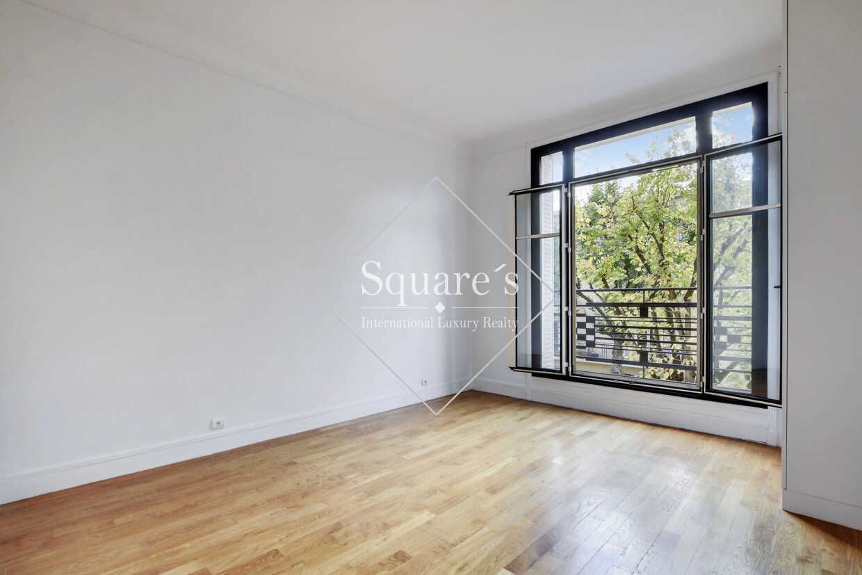 apartment 6 Rooms for sale on Neuilly-sur-Seine (92200)