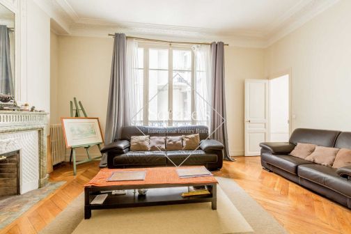 Sale Apartment Paris 17ème 7&nbsp;Rooms 187&nbsp;m²