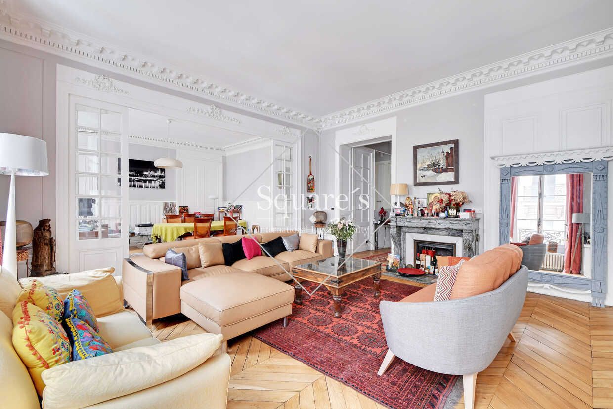 apartment 6 Rooms for sale on Paris 9ème (75009)
