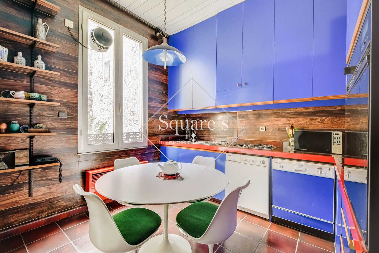 apartment 6 Rooms for sale on Paris 9ème (75009)