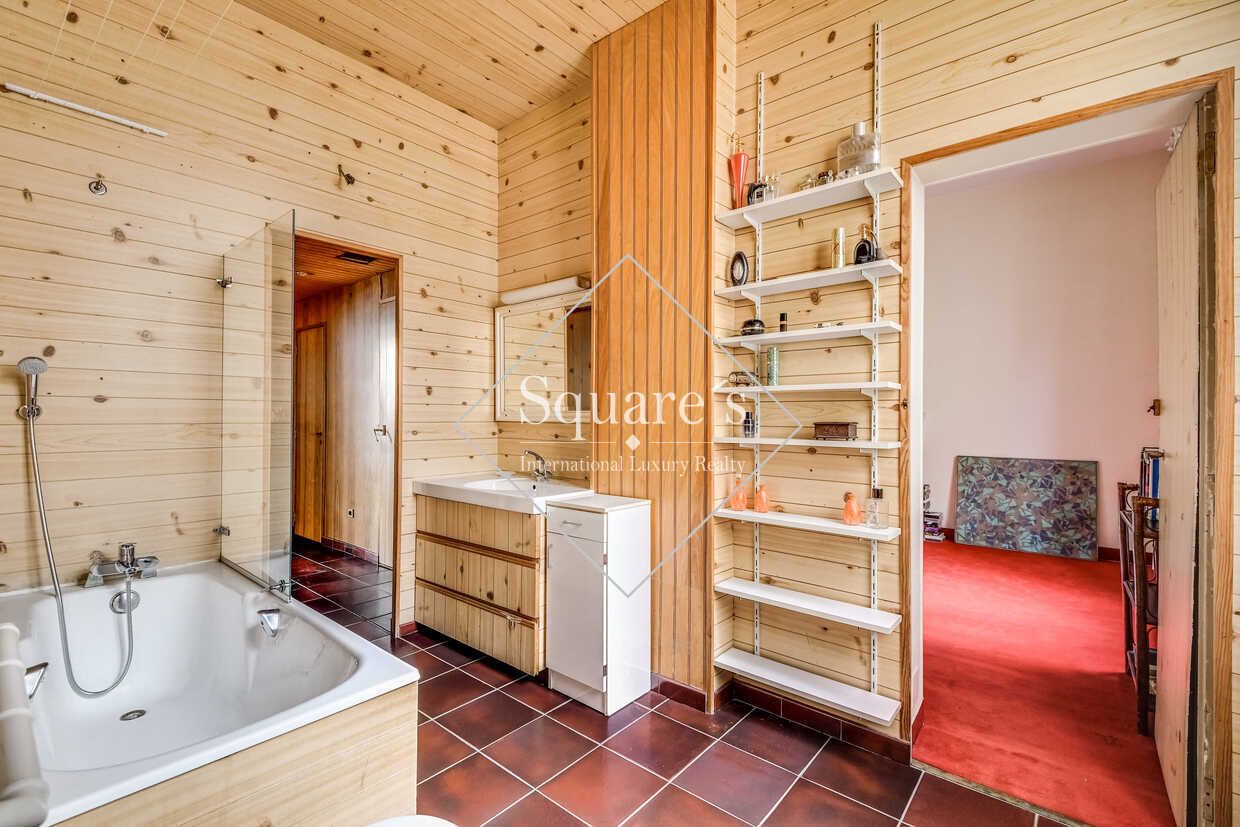 apartment 6 Rooms for sale on Paris 9ème (75009)