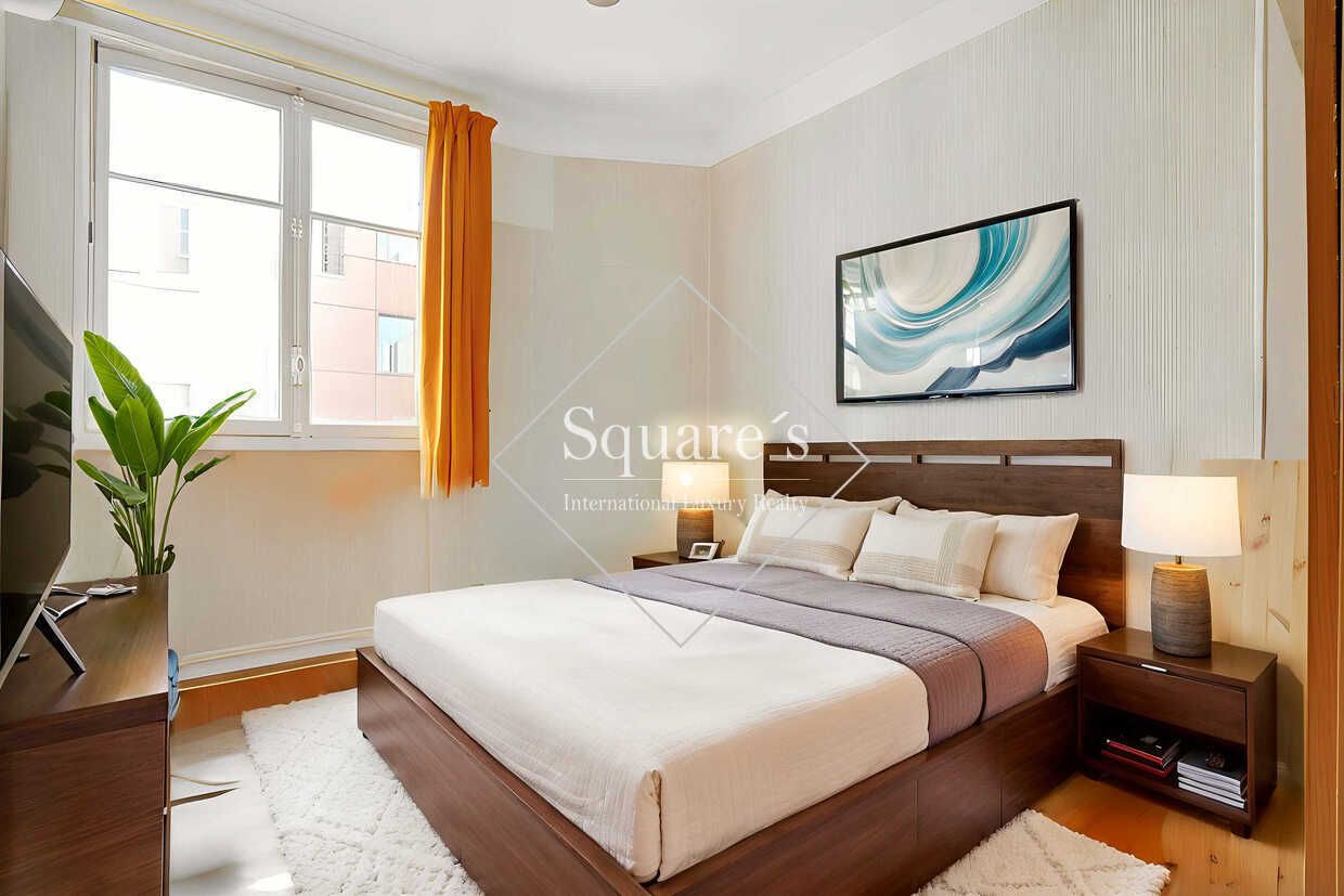 apartment 7 Rooms for sale on Paris 17ème (75017)