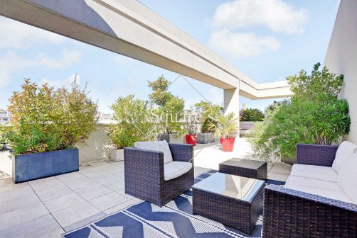 Vente Appartement Suresnes 8&nbsp;Pièces 239&nbsp;m²