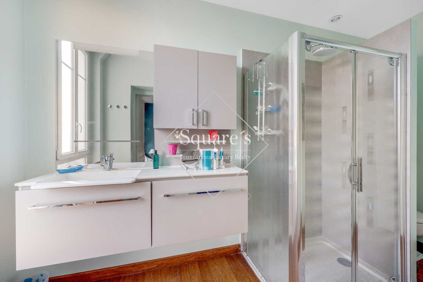 maison 9 Pièces en vente sur Asnières (92600)