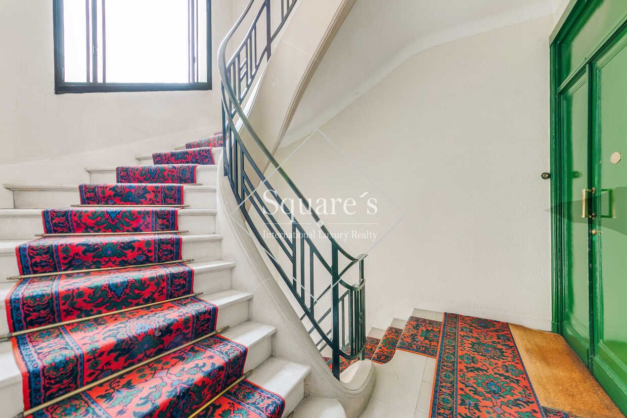 apartment 5 Rooms for sale on Paris 16ème (75016)