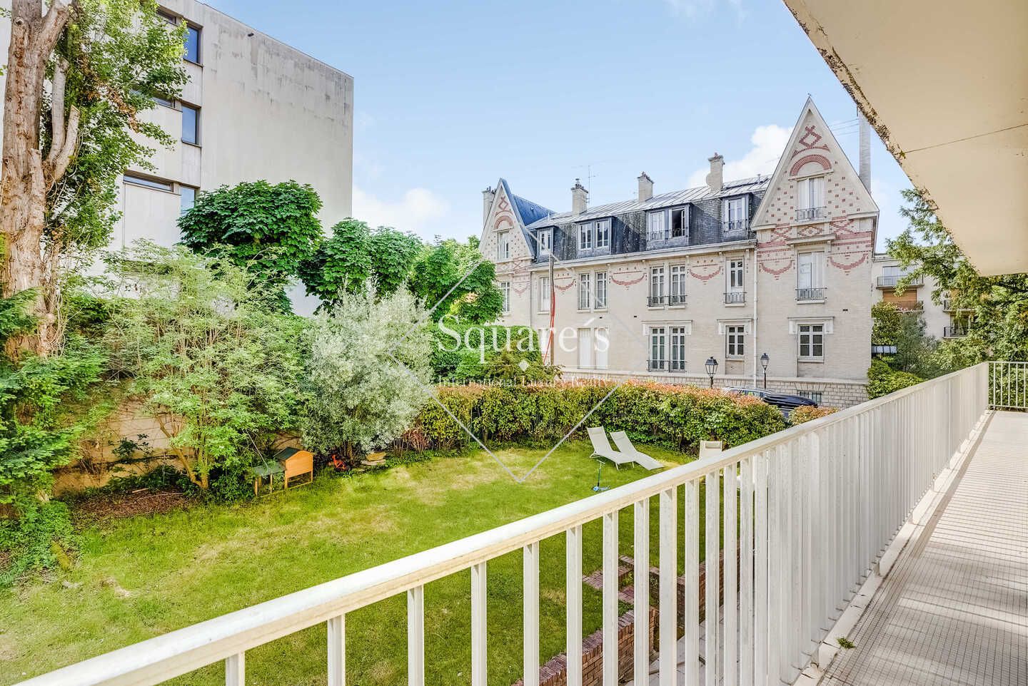 apartment 7 Rooms for sale on Neuilly-sur-Seine (92200)