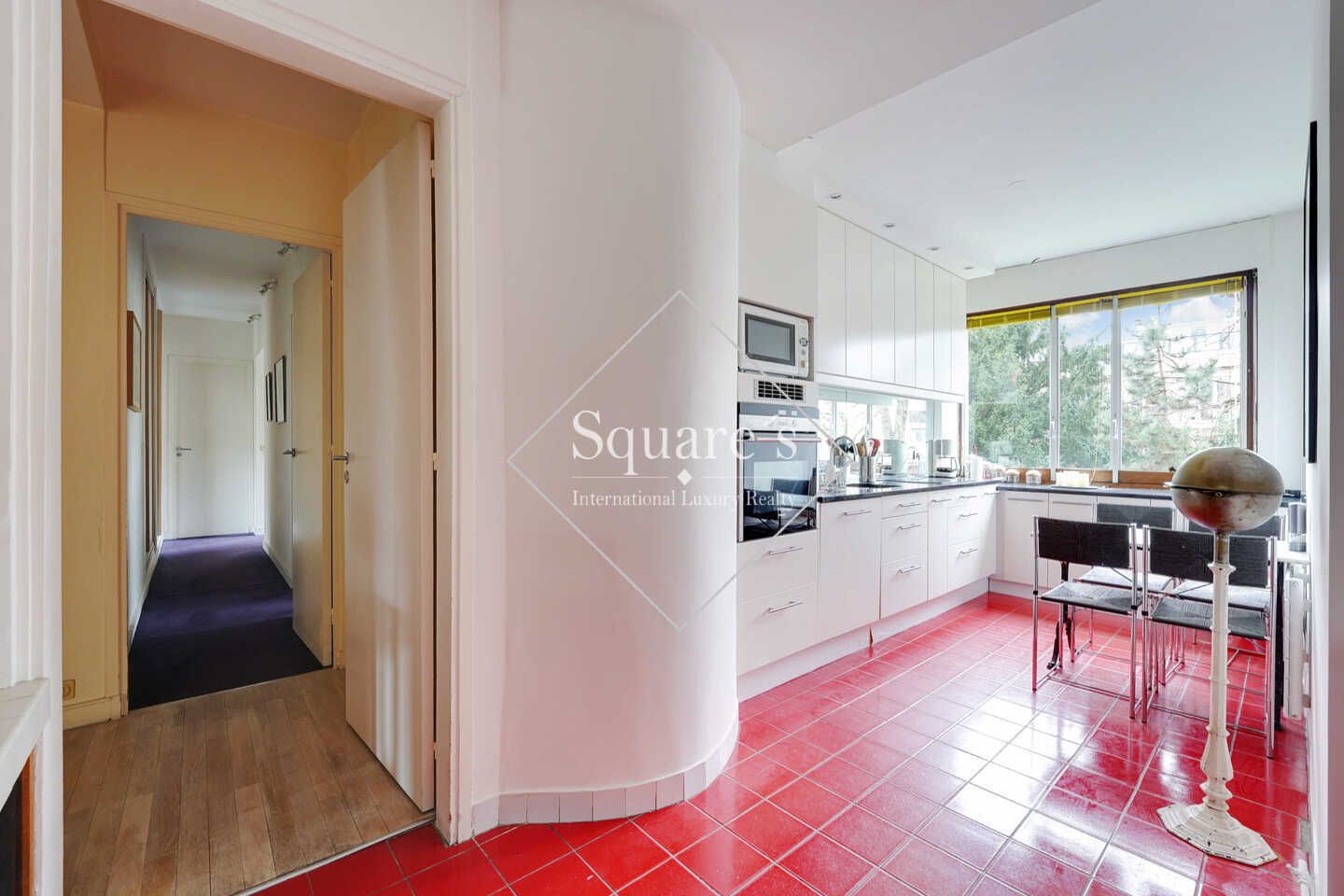 apartment 6 Rooms for sale on Neuilly-sur-Seine (92200)