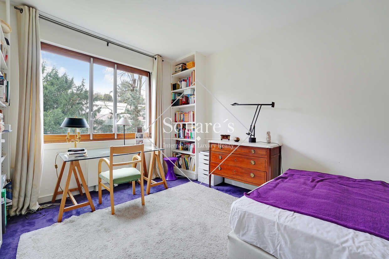 apartment 6 Rooms for sale on Neuilly-sur-Seine (92200)