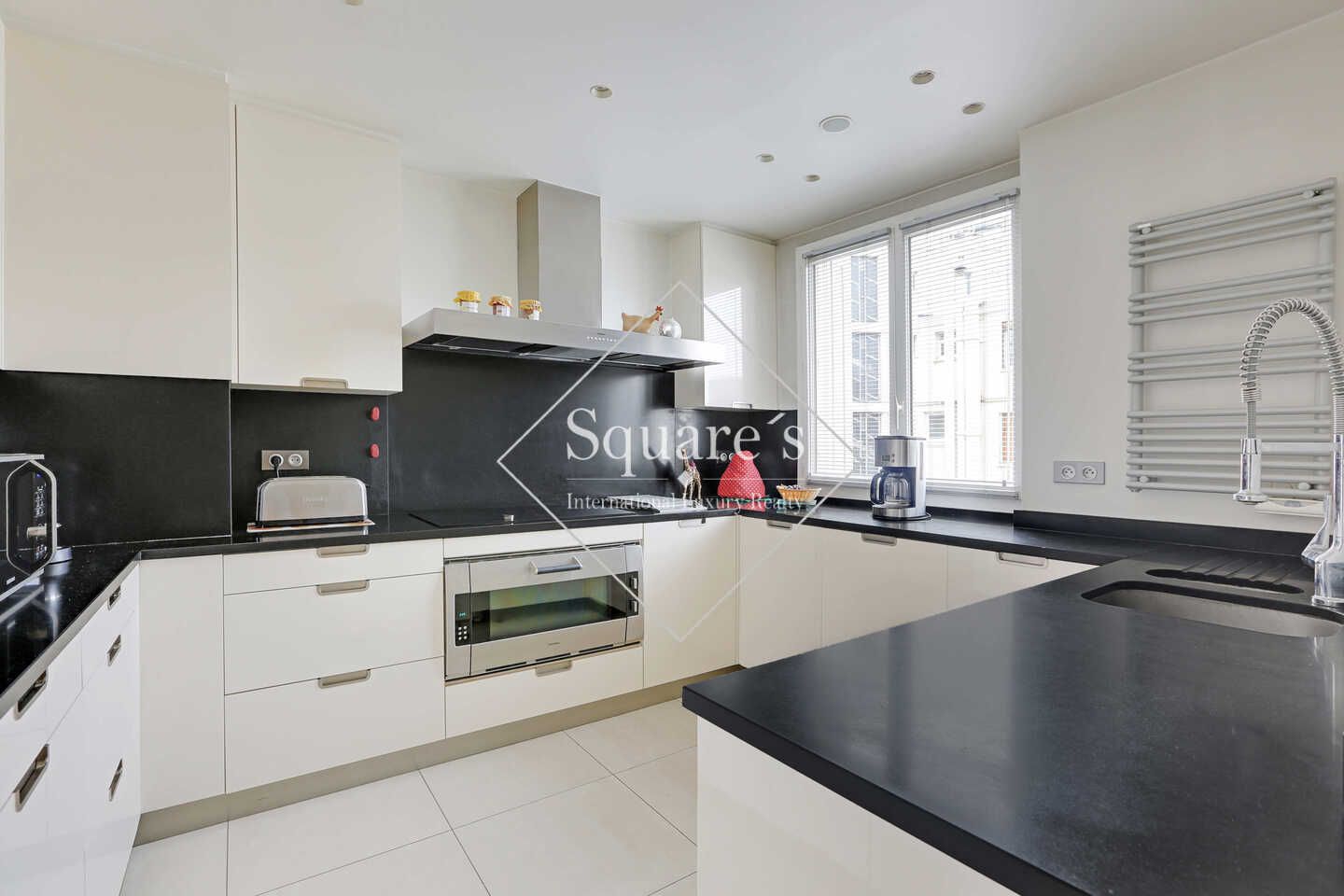 appartement 5 Pièces en vente sur Paris 16ème (75016)