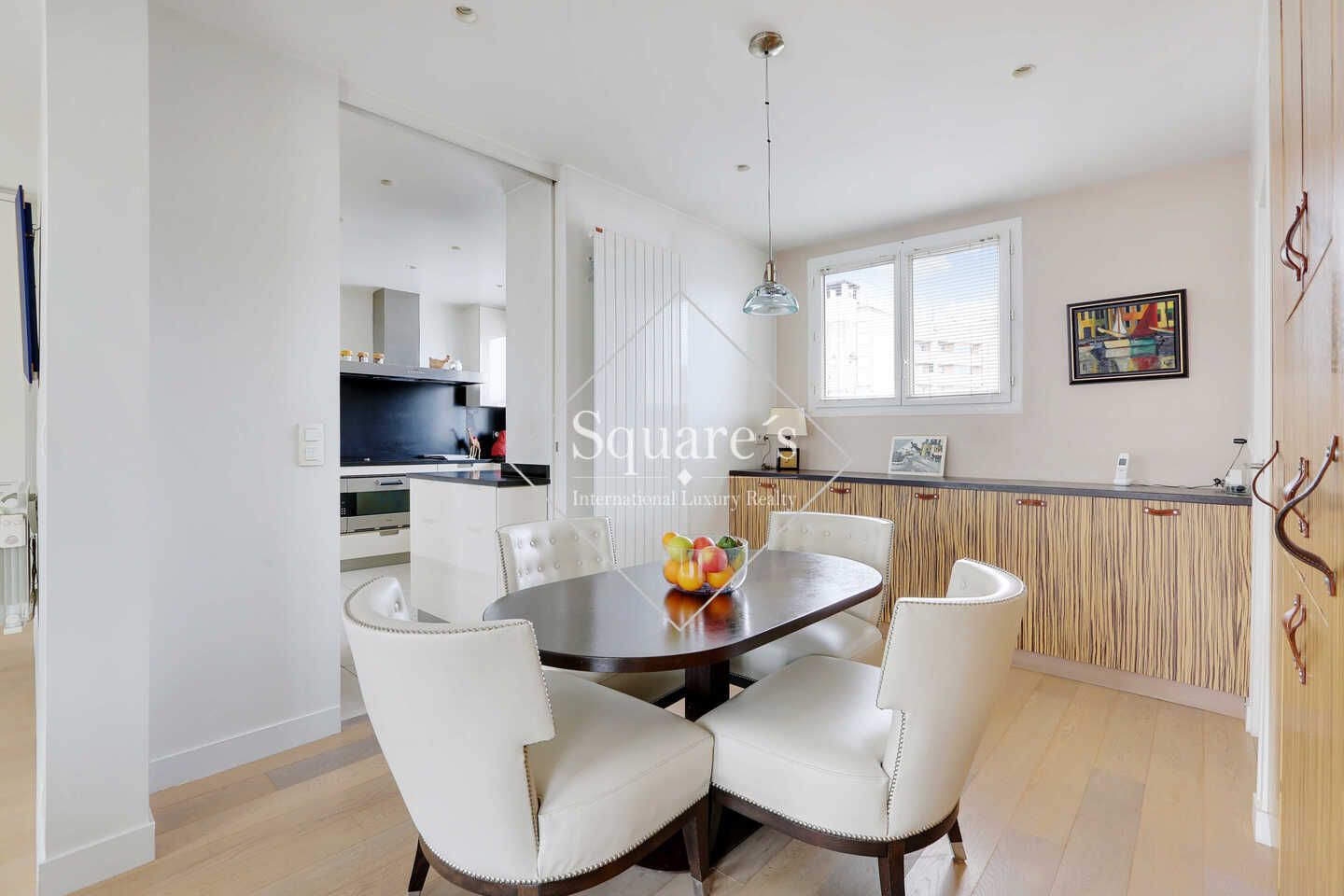 appartement 5 Pièces en vente sur Paris 16ème (75016)