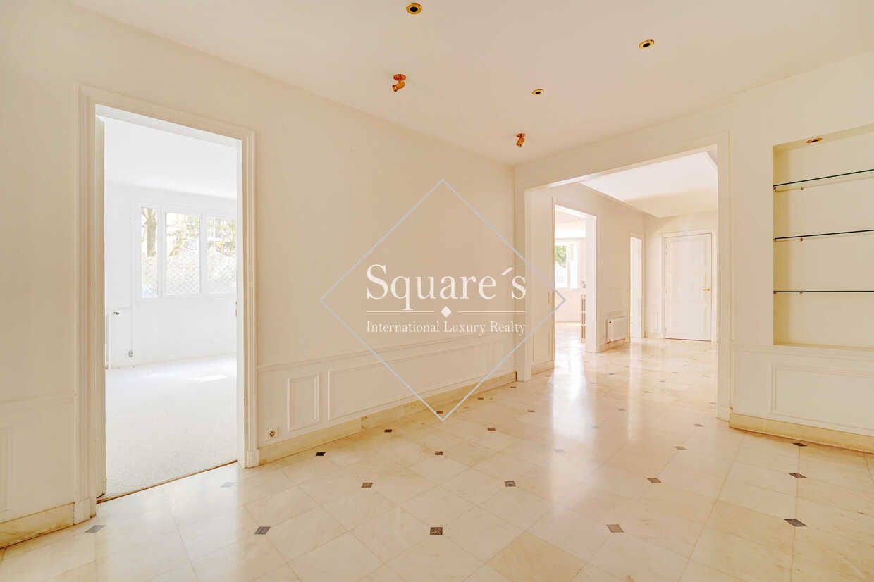 apartment 5 Rooms for sale on Boulogne (92100)