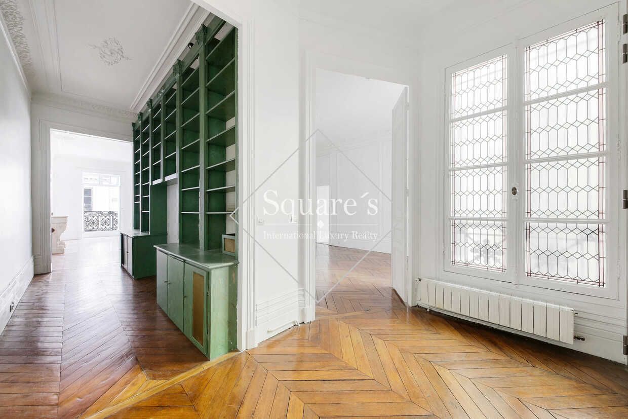 apartment 4 Rooms for sale on Paris 9ème (75009)