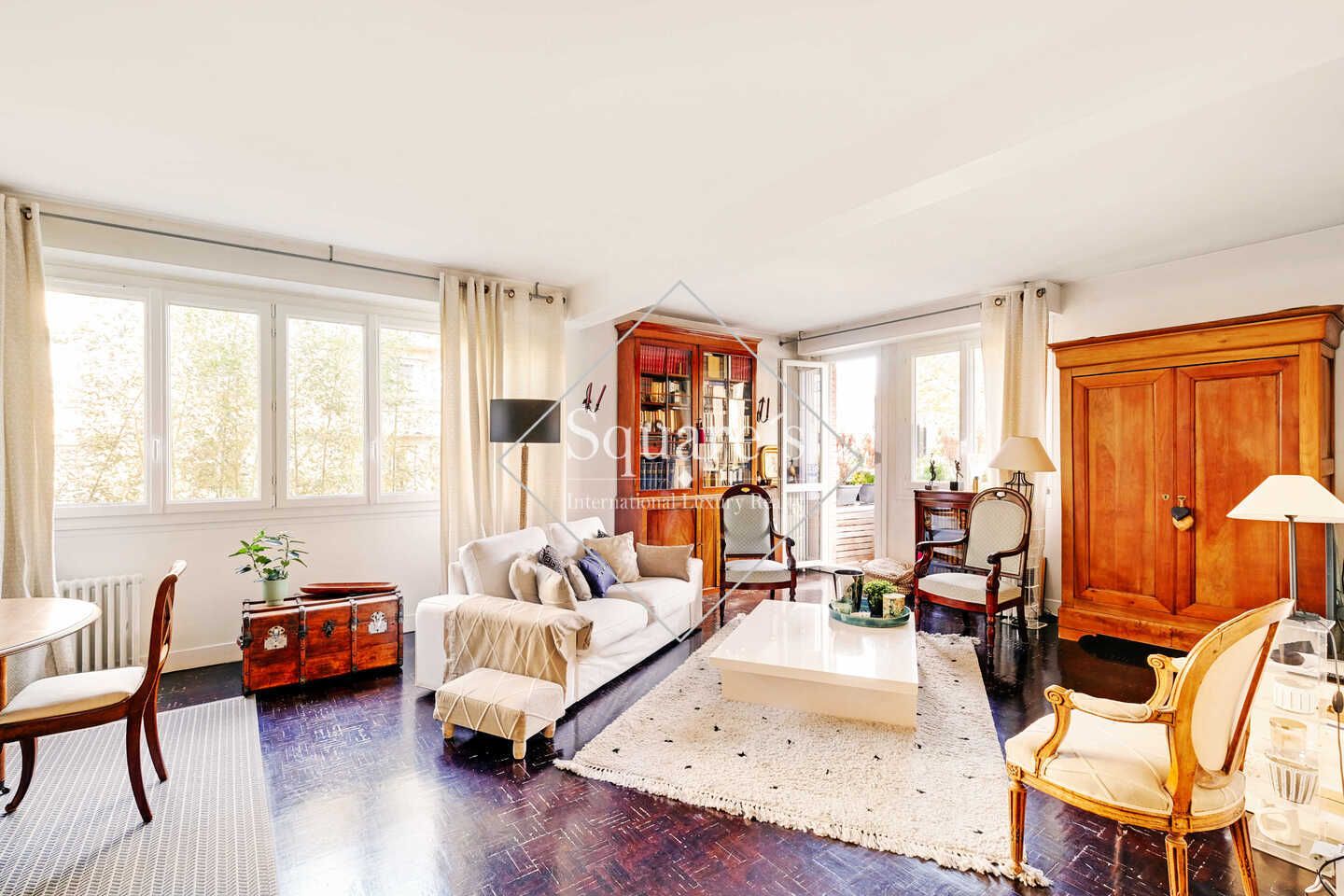 apartment 6 Rooms for sale on Neuilly-sur-Seine (92200)