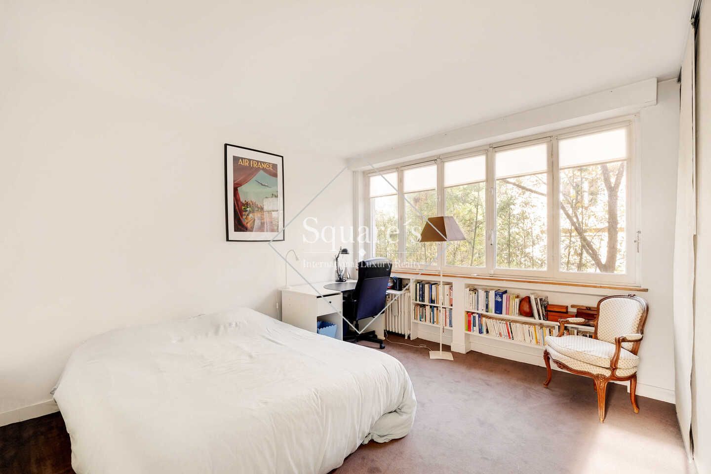 apartment 6 Rooms for sale on Neuilly-sur-Seine (92200)