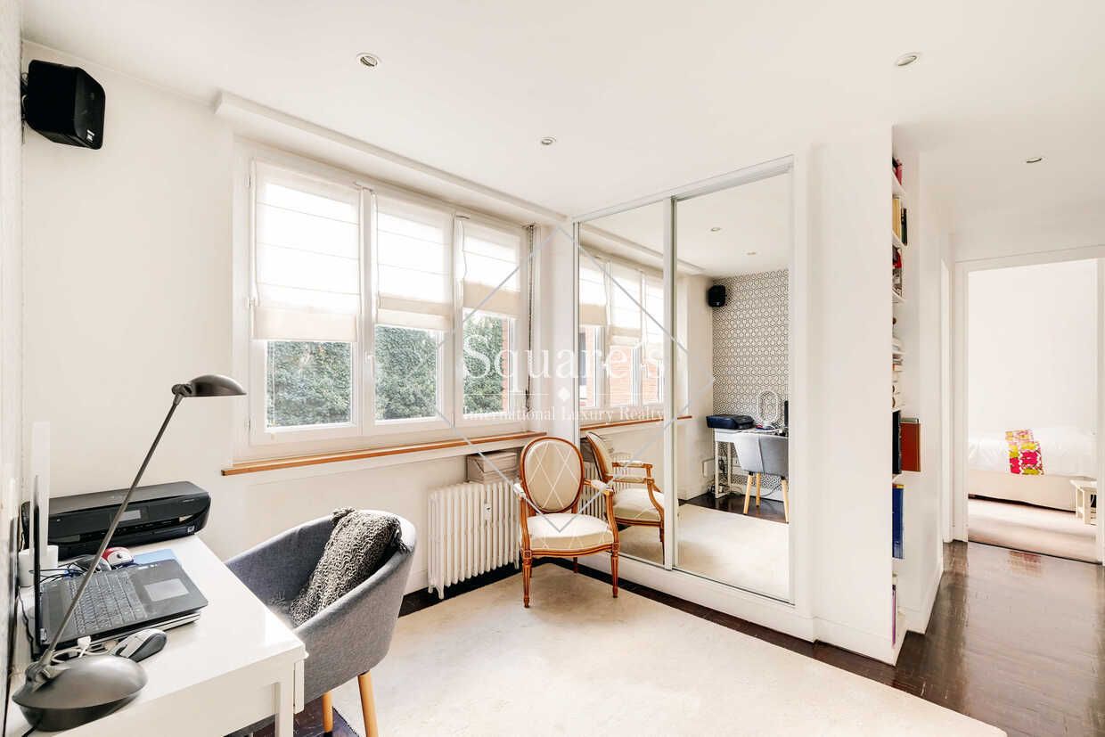 apartment 6 Rooms for sale on Neuilly-sur-Seine (92200)