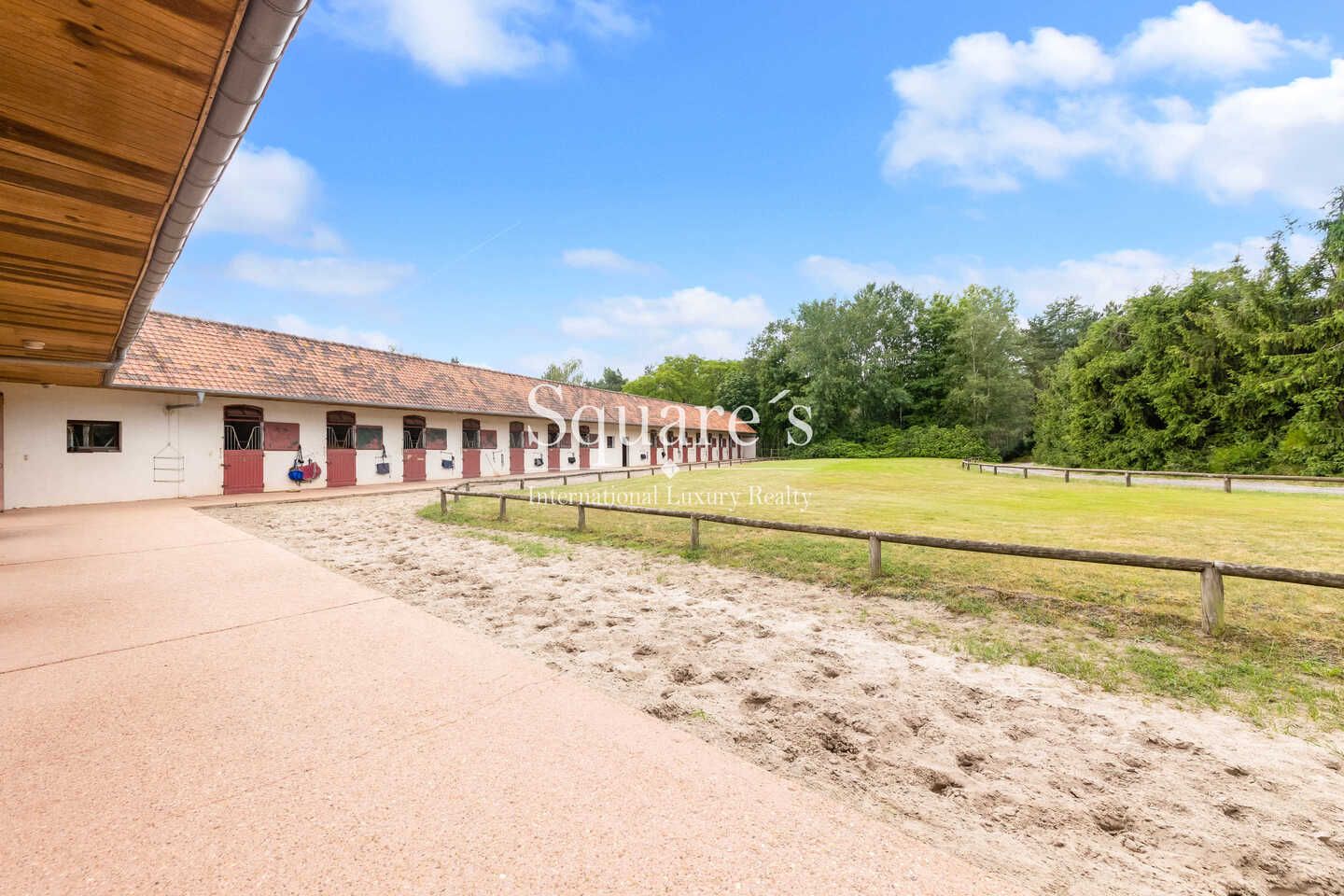 maison 6 Pièces en vente sur Montfort L'Amaury (78490)