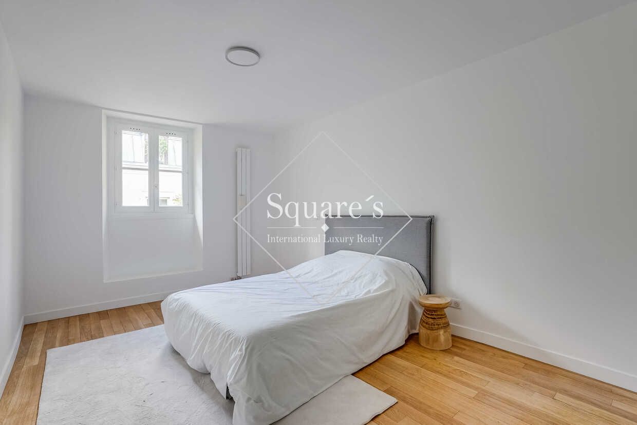 apartment 5 Rooms for sale on Paris 9ème (75009)