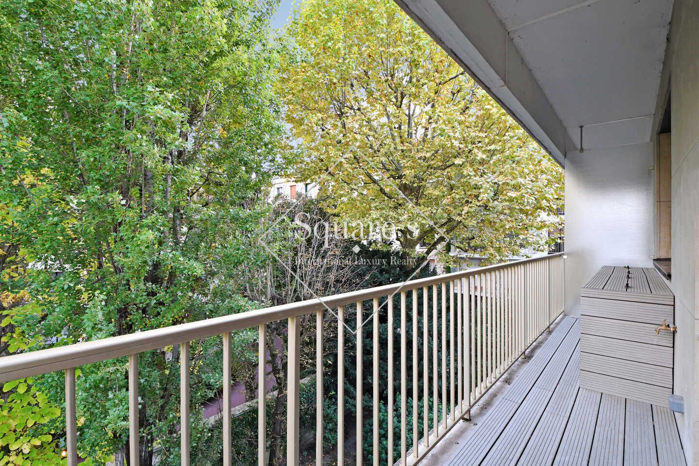 apartment 2 Rooms for sale on Neuilly-sur-Seine (92200)