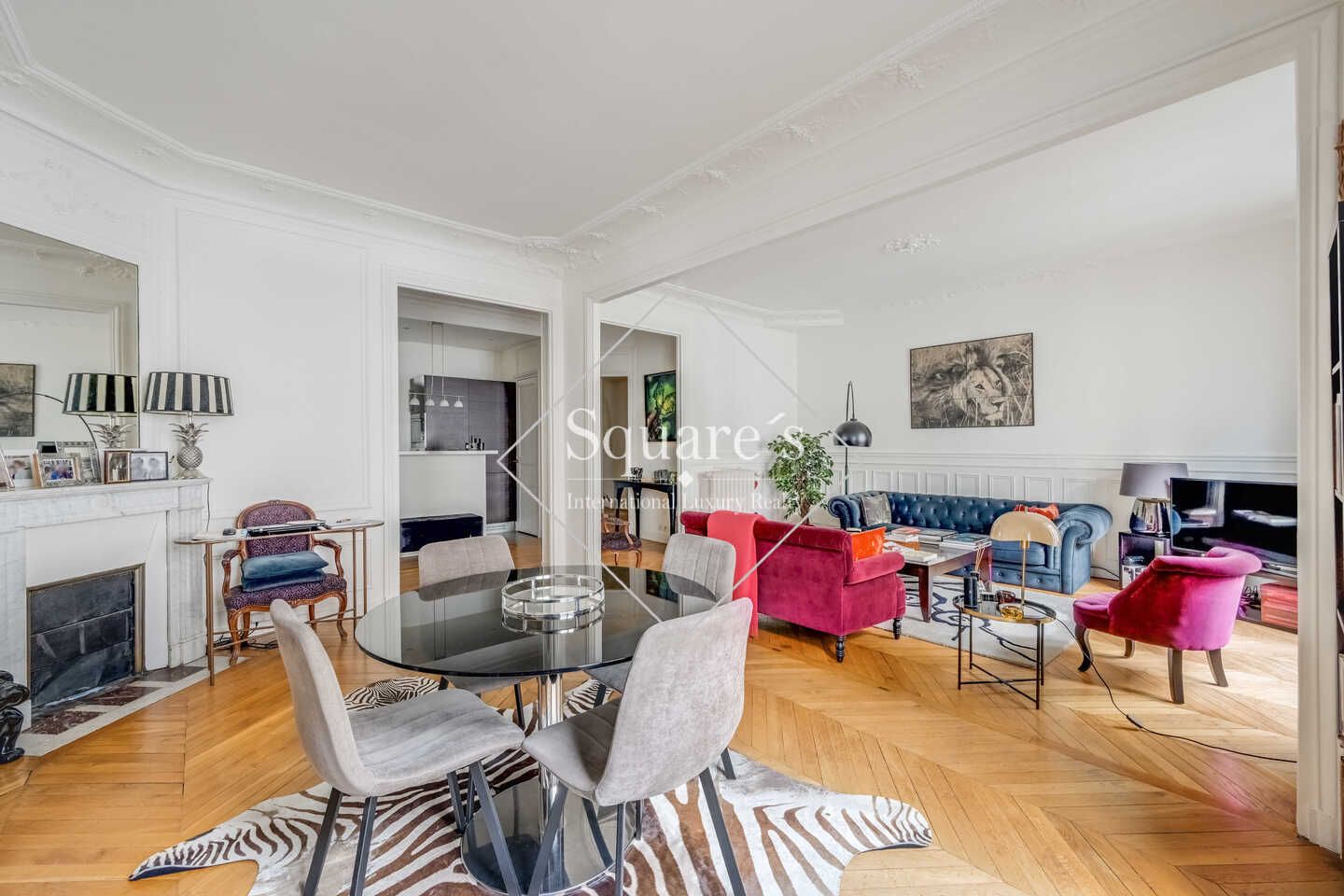 apartment 4 Rooms for sale on Neuilly-sur-Seine (92200)