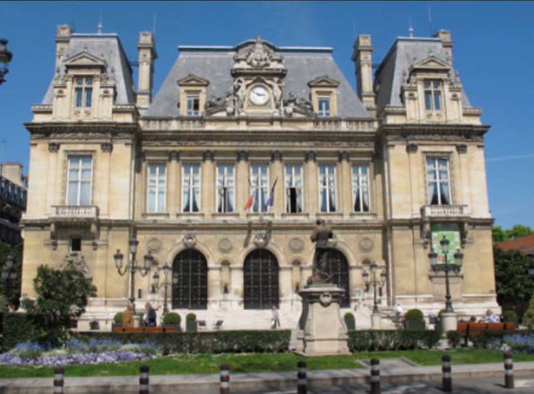 apartment 4 Rooms for sale on Suresnes (92150)