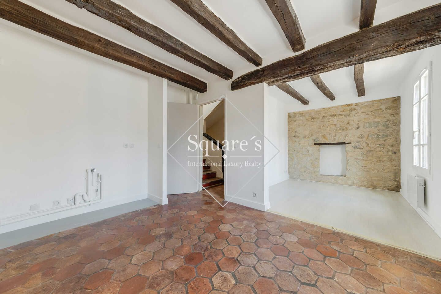 apartment 8 Rooms for sale on Puteaux (92800)