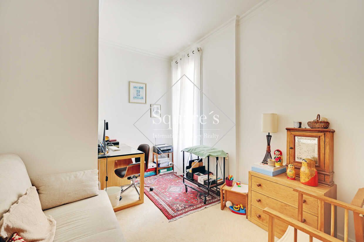 apartment 4 Rooms for sale on Paris 17ème (75017)