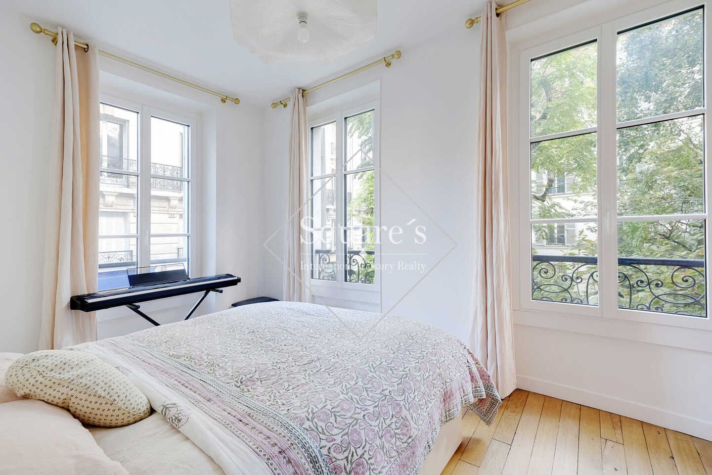 apartment 4 Rooms for sale on Paris 17ème (75017)
