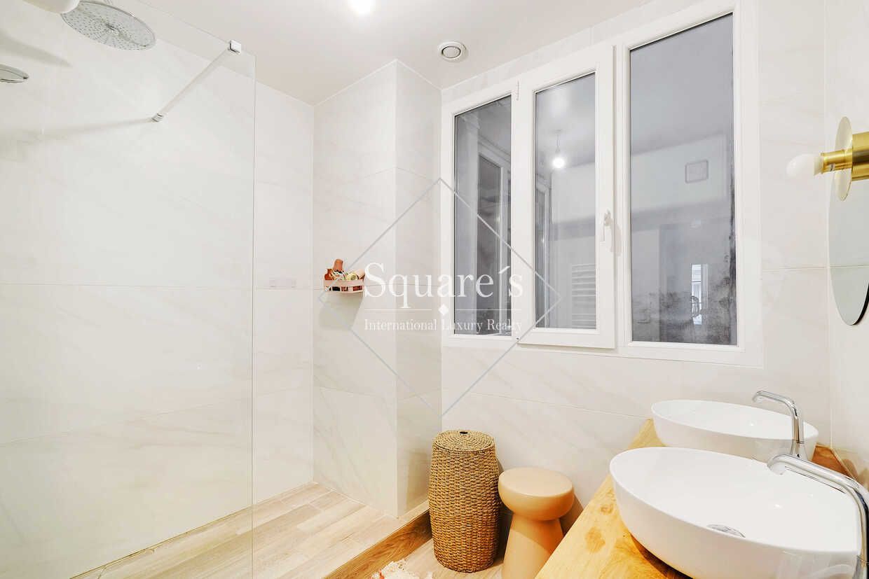 apartment 4 Rooms for sale on Paris 17ème (75017)