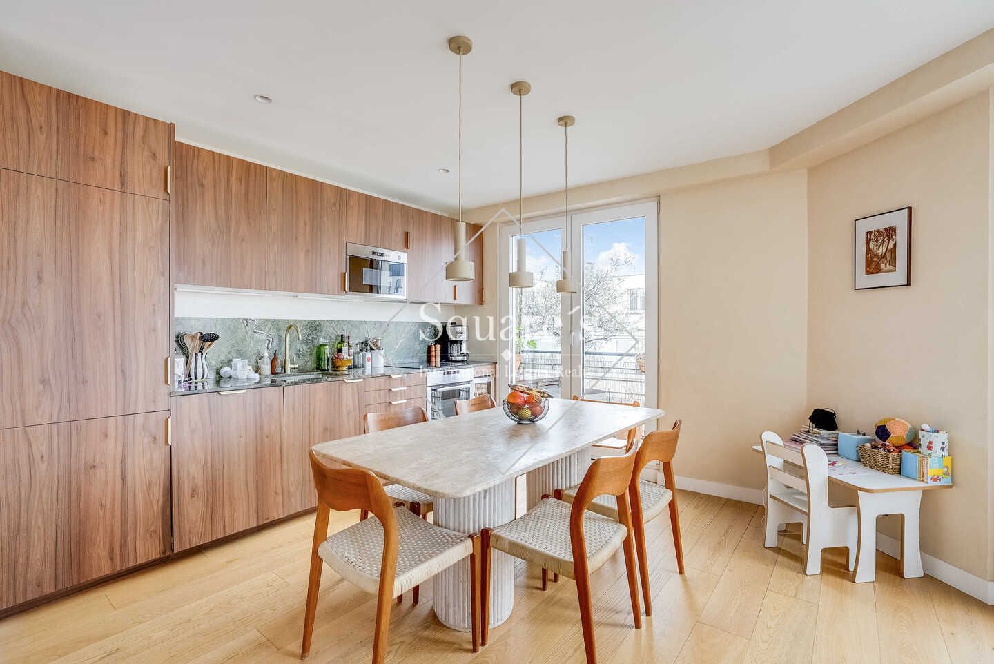 apartment 3 Rooms for sale on Levallois (92300)