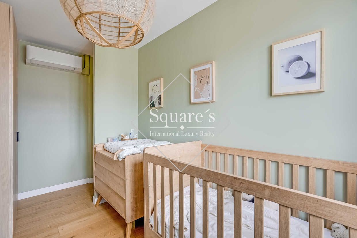 apartment 3 Rooms for sale on Levallois (92300)