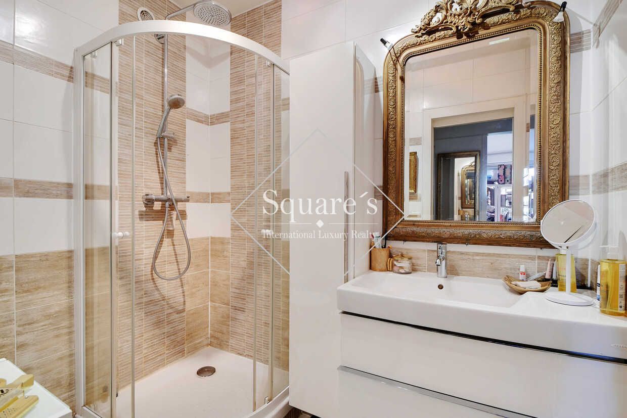 apartment 2 Rooms for sale on Neuilly-sur-Seine (92200)