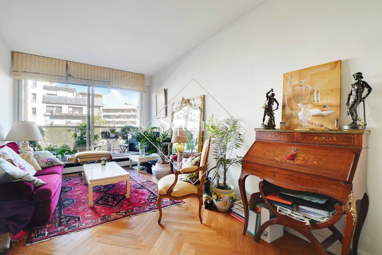 apartment 2 Rooms for sale on Neuilly-sur-Seine (92200)