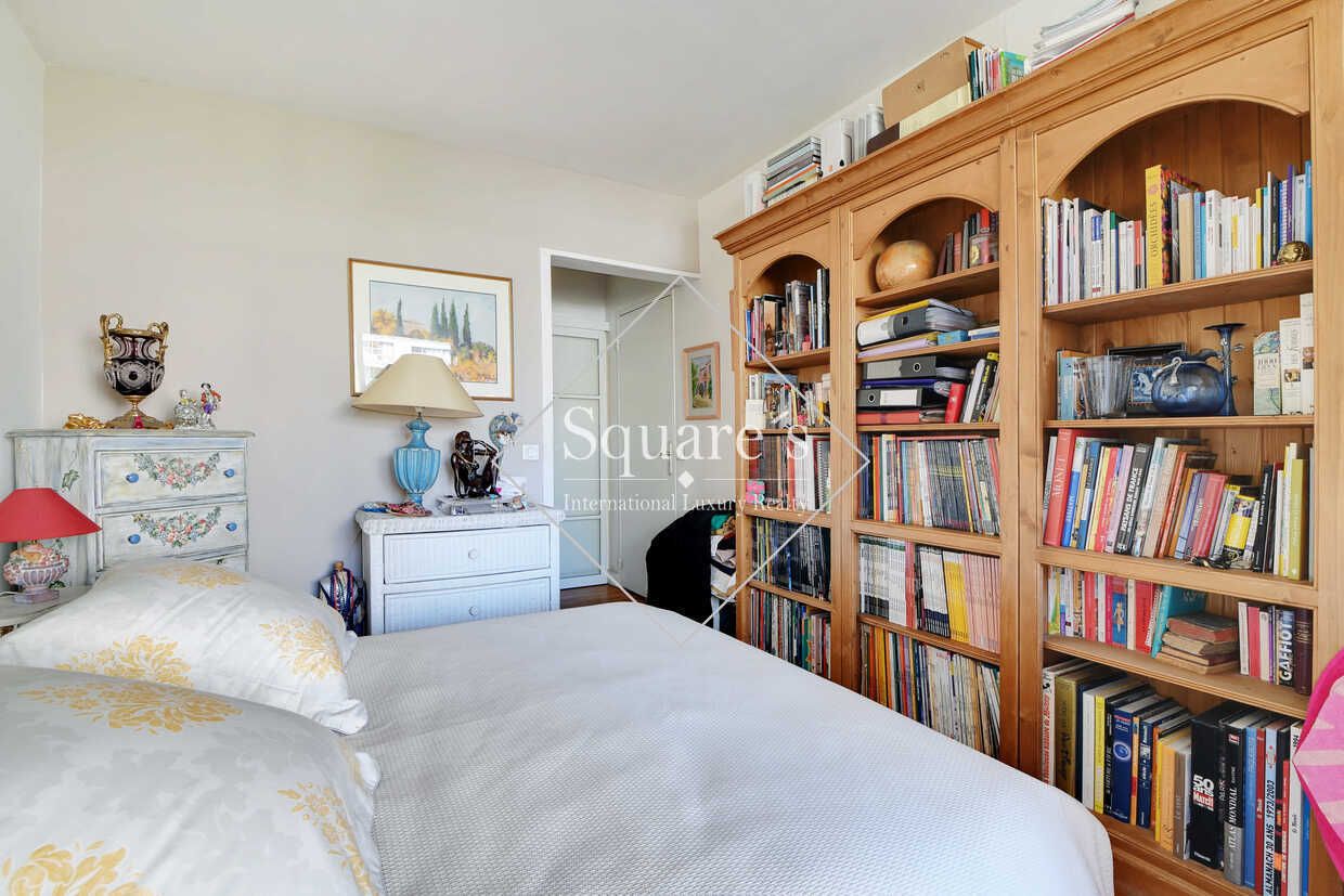 apartment 2 Rooms for sale on Neuilly-sur-Seine (92200)