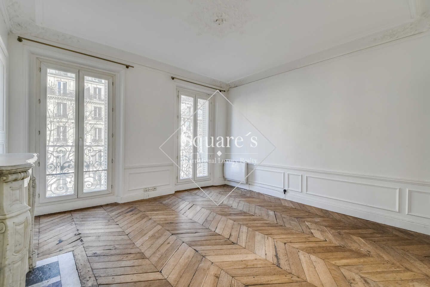 apartment 4 Rooms for sale on Paris 18ème (75018)